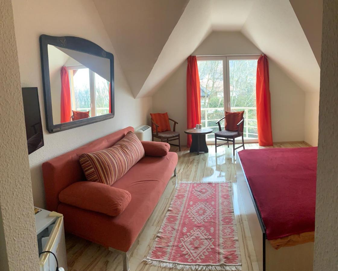 Tündérszikla Panzió Bed & Breakfast Pilisjaszfalu Dış mekan fotoğraf